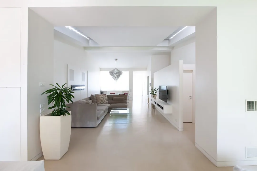 Interno luminoso realizzato a Bari